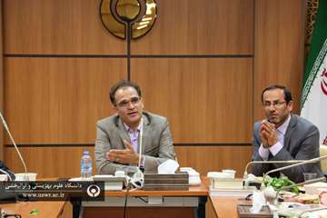 نشست رئیس دانشگاه با دانشجویان غیرخوابگاهی